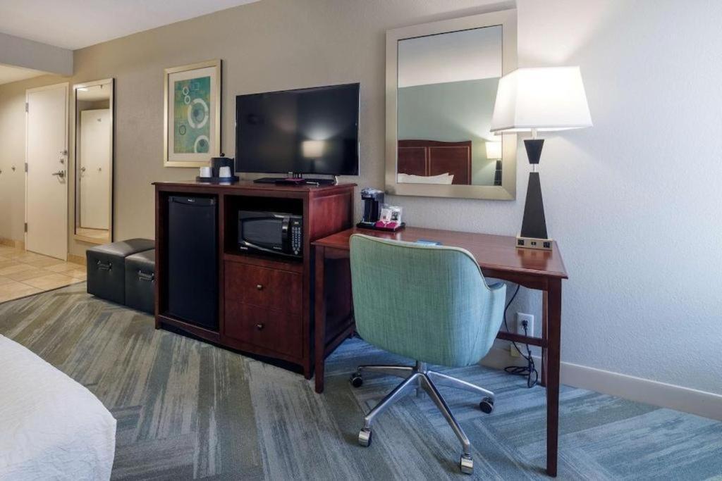 Holiday Inn Express Hotel & Suites Port Charlotte Exteriér fotografie