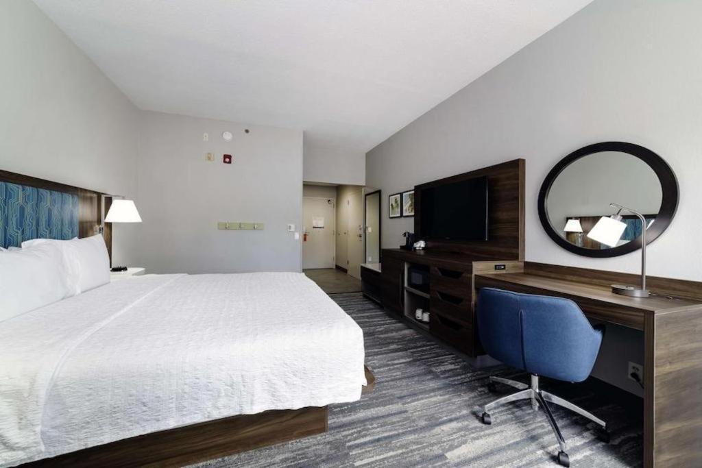 Holiday Inn Express Hotel & Suites Port Charlotte Exteriér fotografie