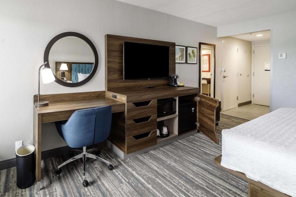 Holiday Inn Express Hotel & Suites Port Charlotte Exteriér fotografie
