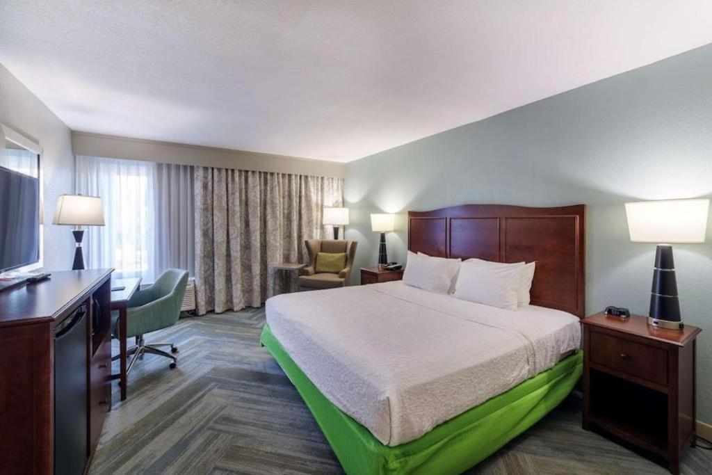 Holiday Inn Express Hotel & Suites Port Charlotte Exteriér fotografie