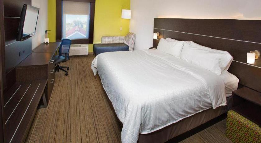 Holiday Inn Express Hotel & Suites Port Charlotte Exteriér fotografie